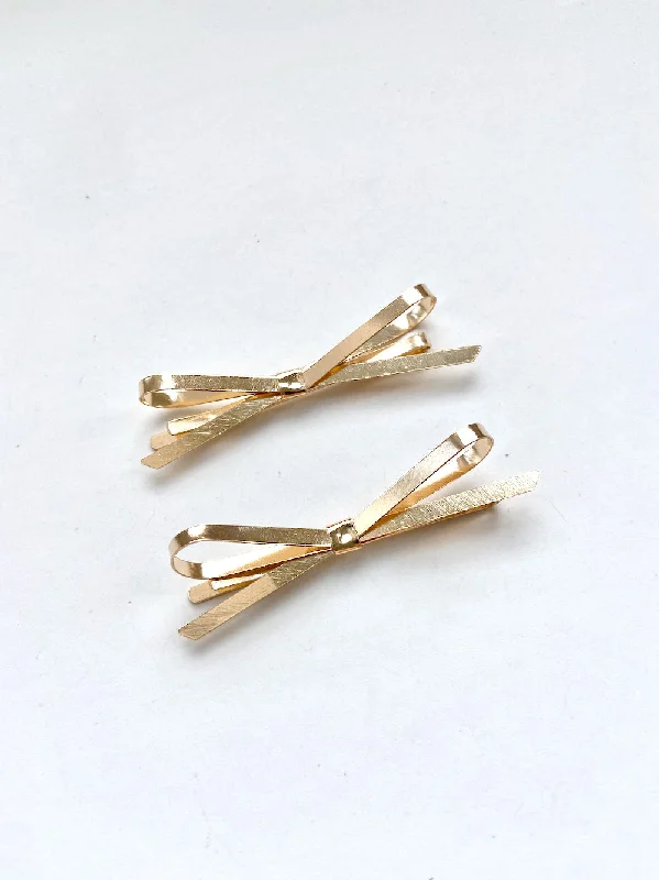 2pc Minimalist Gold Bow Bobby Pin Hair Clip Set